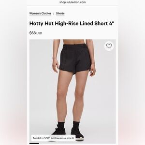 lululemon athletica Women's Hotty Hot Black Shorts